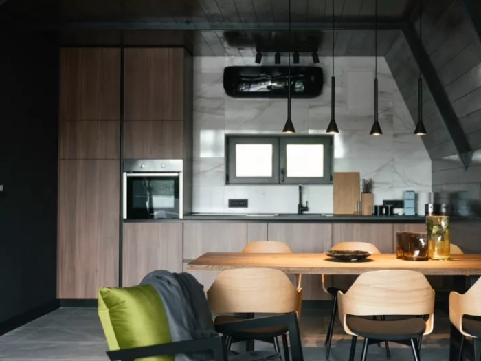 Kuhinja sa trpezarijom